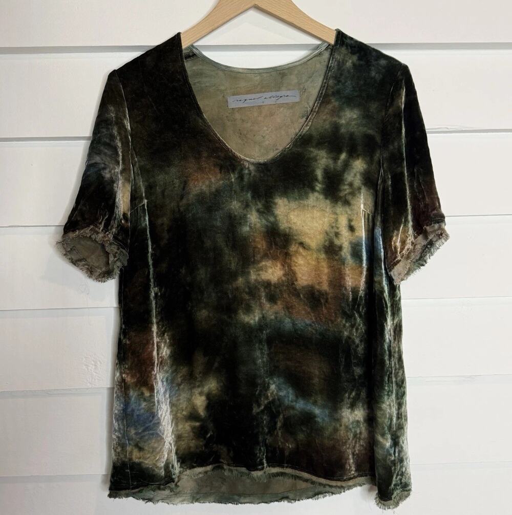 Raquel Allgera Velvet Green Raw Hem Short Sleeve Women's Top Size 0 / Small